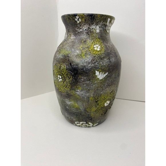 Hand painted antique style vase / textured glass vase with flowers - Picture 8 of 8